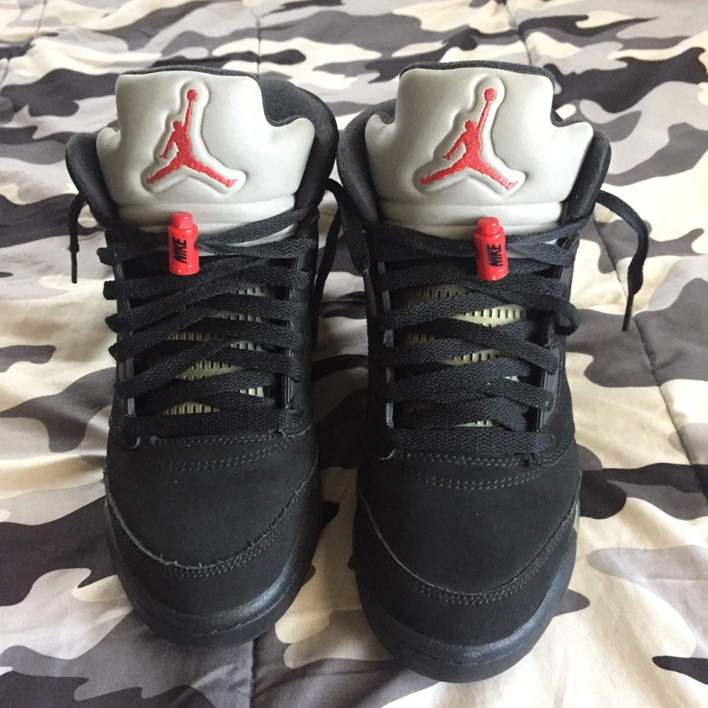 Air Jordan 5 GS “Black Metallic” Sz 7/Women’s 8.5